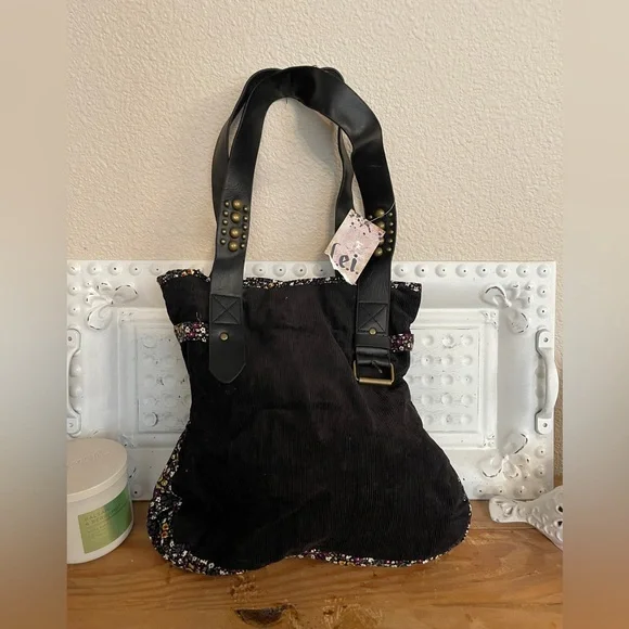 Vintage NWT l.e.i. Black Corduroy & Floral Shoulder Bag with Studded Straps - Picture 1 of 8